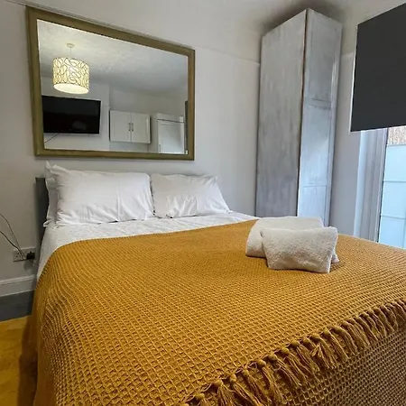Beautiful Private Rooms In London Central Willesden Green Esterno foto