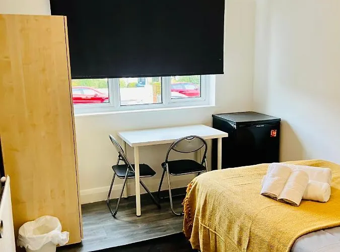 Beautiful Private Rooms In London Central Willesden Green