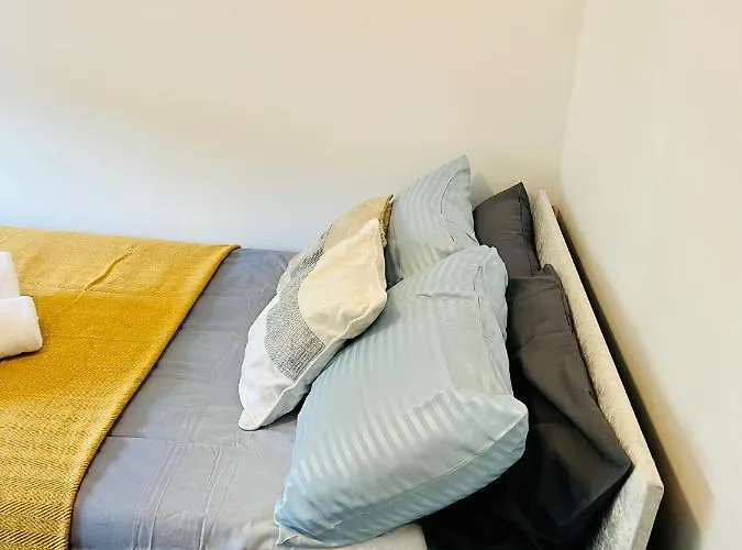 Beautiful Private Rooms In London Central Willesden Green