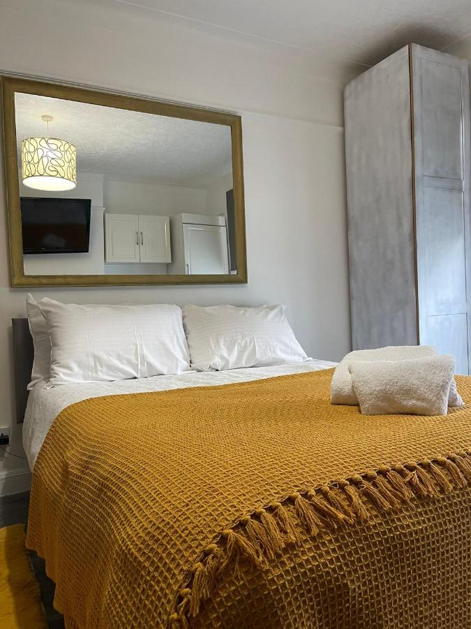 Apartment Beautiful Private In Willesden London